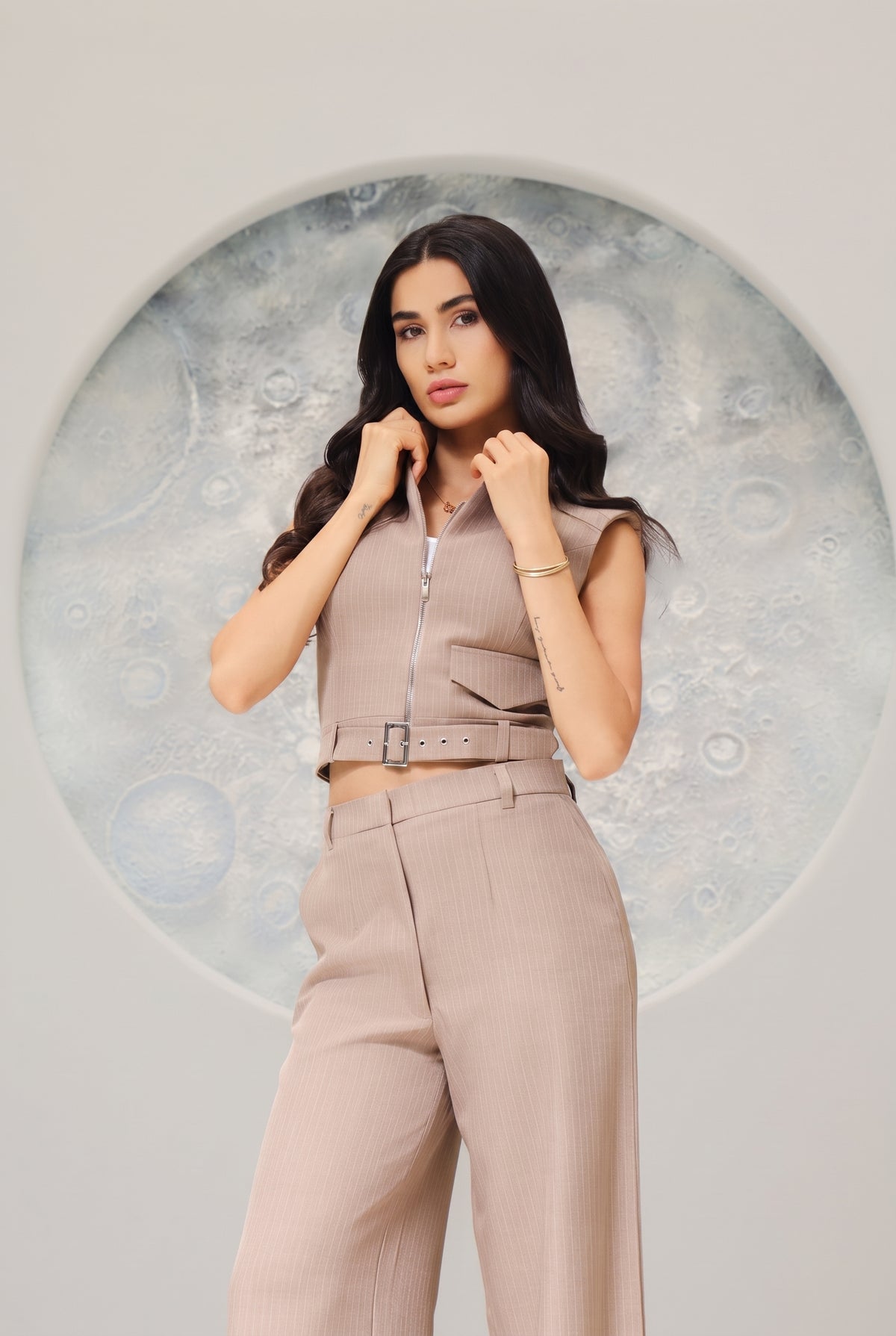 ORBIT VEST